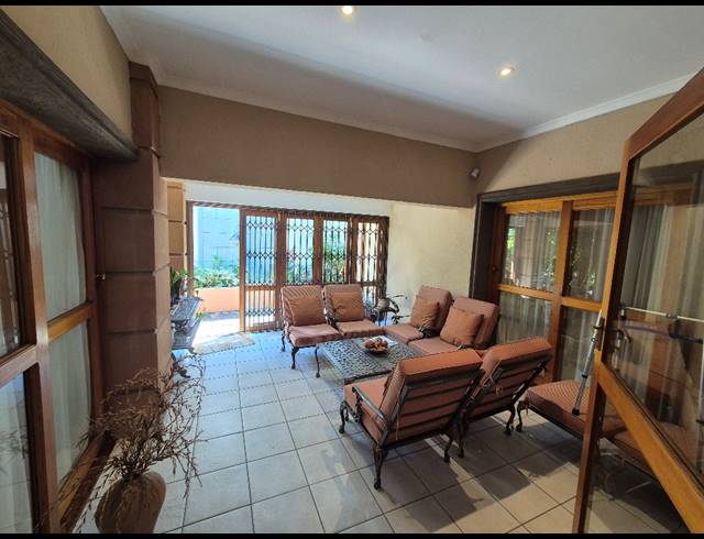 3 BEDROOM TOWNHOUSE FOR SALE IN UVONGO